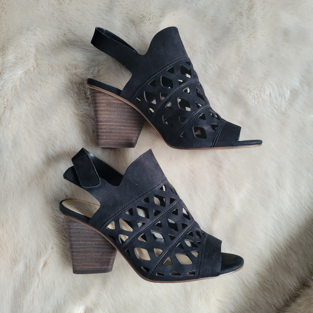 Vince Camuto Deverly Sandal Black 8.5